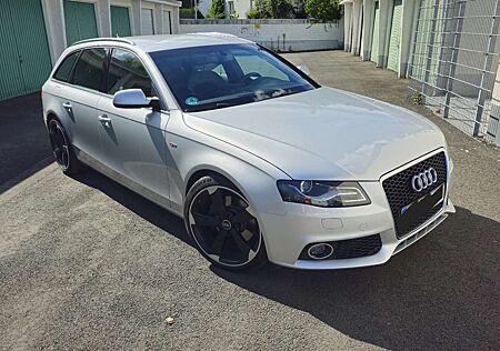 Audi A4 Avant 2.0 TFSI quattro S tronic line Sportpaket (p