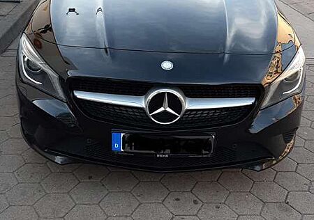 Mercedes-Benz CLA 180 CLA+180+BlueEFFICIENCY+Edition