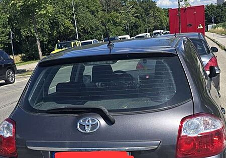 Toyota Auris 1.33 VVT-i Edition