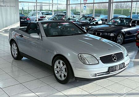 Mercedes-Benz SLK 230 2.3L+Leder+Carbon+El.Fenster+SHZ+Klima