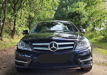 Mercedes-Benz C 350 gebraucht kaufen Mercedes-Benz C 350 Coupe (BlueEFFICIENCY) 7G-TRONIC