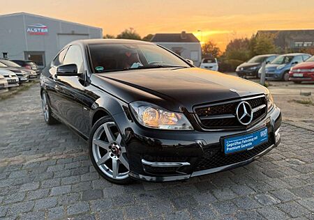 Mercedes-Benz C 220 C -Klasse Coupe 2,1 CDI Sportpaket AMG