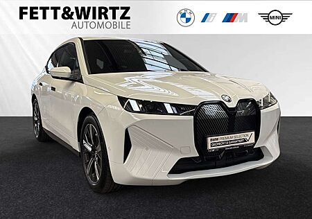 BMW iX xDrive45 Lr. 685,- br. o.Anz. 42Mon/5`Km p.A.