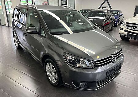 VW Touran Volkswagen 1.6 TDI Cup Navi/Kamera/Standheizung