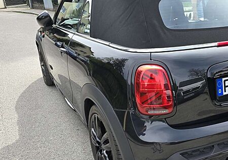 Mini John Cooper Works Cabrio John Cooper Works John Cooper Works Trim