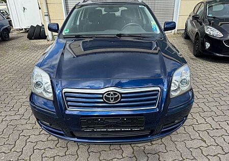 Toyota Avensis Kombi 1.8 Sol