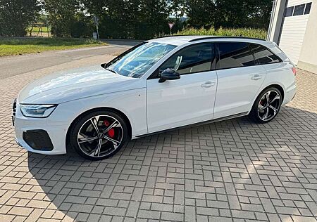Audi A4 Avant 40 TDI quattro S line RS Sitze Matrix