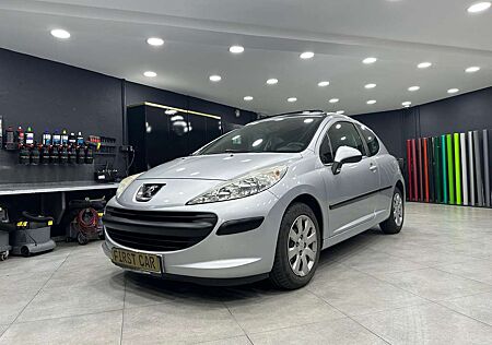 Peugeot 207 75 Filou