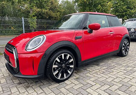 Mini ONE Sportsitze Trim LED Navi PDC Leder Shz