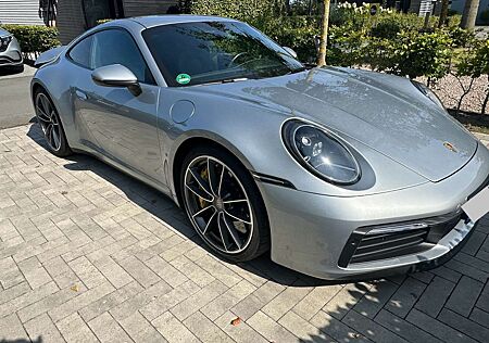 Porsche 992 911 Carrera S / Lift_Ceramic_Hinterachslenkung_Burmester u.v.m.