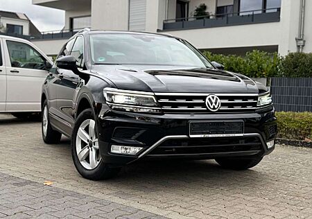 VW Tiguan Volkswagen Highline 2.0 TDI 4Motion*AHK*Pano*LED*ACC