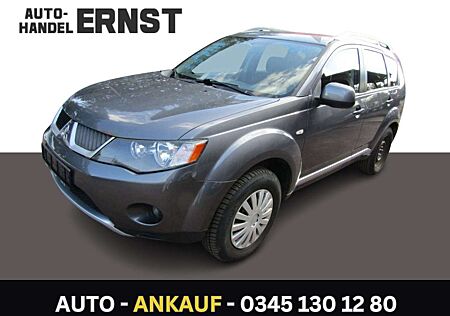 Mitsubishi Outlander 2.0 Invite ALLRAD Velours KLIMAAUTOMAT