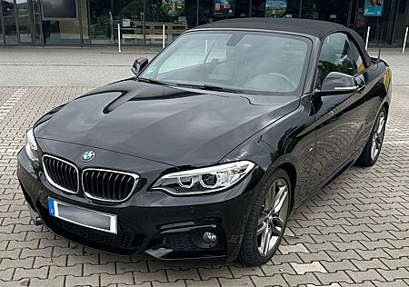 BMW 220 M-Sport Cabrio, Autom., schwarz, Shadow Line, AHK