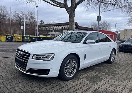 Audi A8 4.2 TDI V8 clean diesel quattro, 1Hand