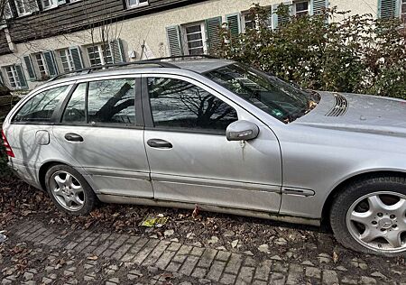 Mercedes-Benz C 180 T Kompressor Elegance