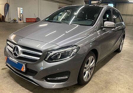 Mercedes-Benz B 200 B200 URBAN STYLE EDITION H&K NAVI LED SHZ CAMERA