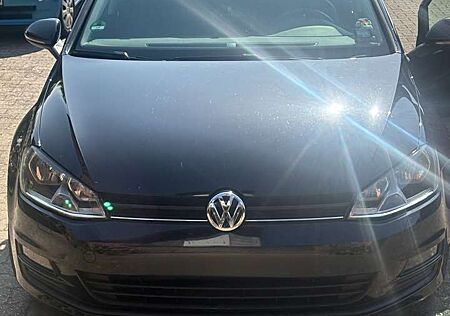 VW Golf Volkswagen 1.2 TSI BlueMotion Technology Trendline