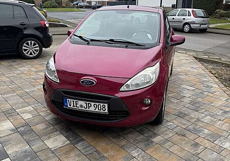 Ford Ka /+ 1.2 Titanium / gepflegtes Anfängerauto/97200km