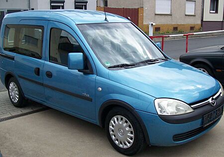 Opel Combo 1.6 Tour
