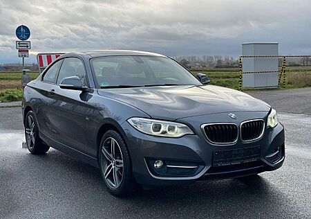 BMW 218 i Coupe Sport Line Xenon Navi PDC 2.Hand