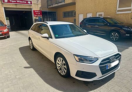 Audi A4 Avant 35 TFSI S tronic