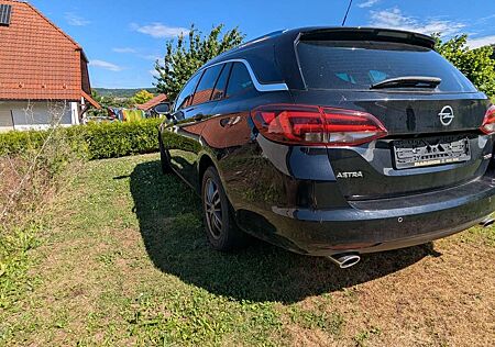 Opel Astra 1.6 Turbo Start/Stop Sports Tourer Innovation