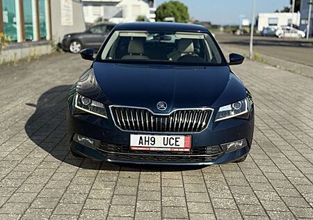Skoda Superb 2.0 TDI DSG Style