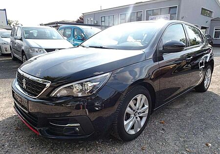 Peugeot 308 Active 1.2 96kW, KLIMATR-NAV-PDC-SHZ-ALU