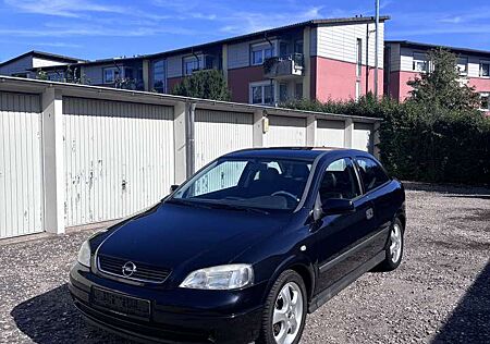 Opel Astra 1.6 Sport *KrümmerNeu*Klima*TÜVNeu