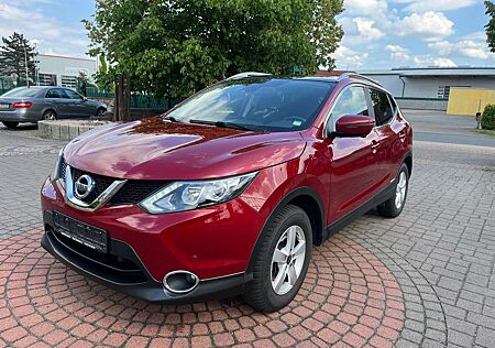 Nissan Qashqai 360° PANORAMA+NAVI+AHK+SPURH+1.HAND