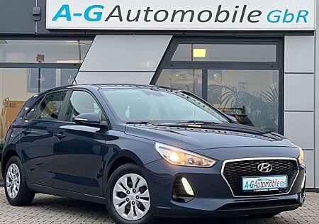 Hyundai i30 Select-Spurhalte-Assistent-4x neue GJR-Klima