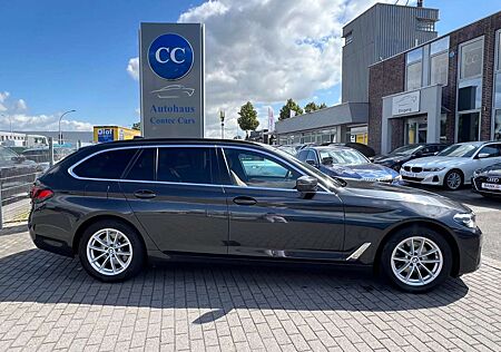 BMW 520d 520 Touring xD HuD+HaKa+SH+Park Assist+1A