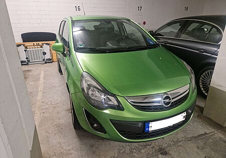 Opel Corsa 5-Türer 1.4 16V Color Edition