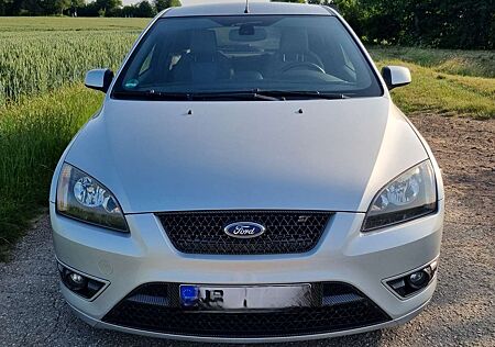 Ford Focus 2.5 ST