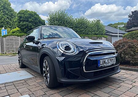 Mini Cooper SE Classic Trim
