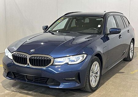 BMW 330 e TOURING ADVANTAGE LASER/ACC/HuD/PANO/360°