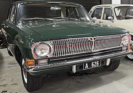 GAZ 24 Serie 1
