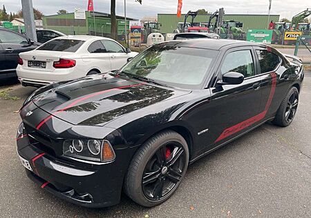 Dodge Charger SRT8