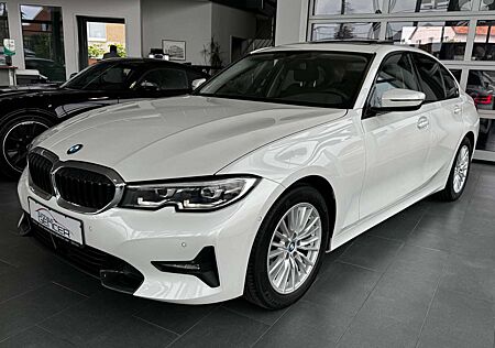 BMW 320 d Sport Line "VirtualC./LED/Pano/Sportsitze"