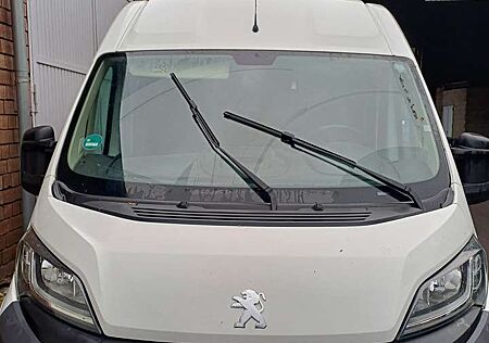 Peugeot Boxer HDi 335 L2H1 Service Edition