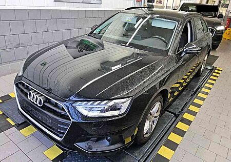 Audi A4 Avant 35 TDI 1. Hand Service neu Navi PDC