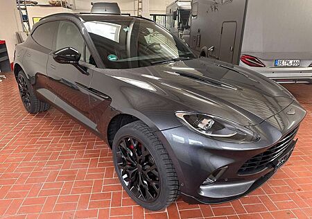 Aston Martin DBX 4.0 V8