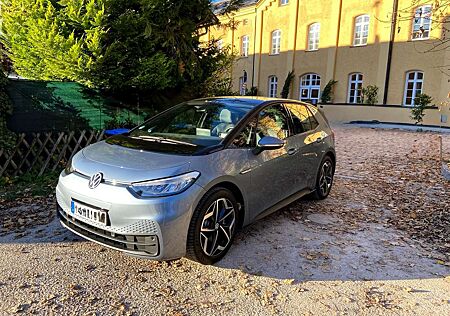 VW ID.3 Volkswagen Performance Upgrade Pro Life (sehr wenig KM)