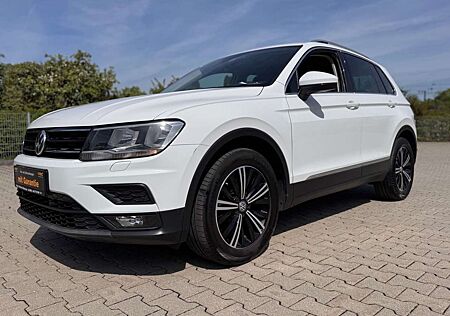 VW Tiguan Volkswagen 2,0TDI Join NAVI 18 ZOLL PDC Start-Stopp