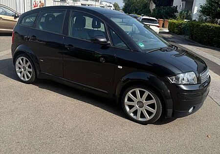 Audi A2 1.4TDI S-Line Vollleder Navi Panoramadach