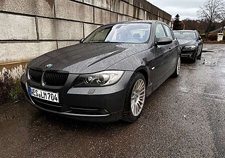 BMW 330i 330 +Aut.