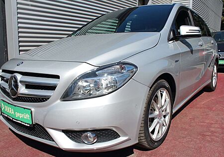 Mercedes-Benz B 200 AUTOMATIK SPORTPAKET KLIMA PDC ALU NAVI