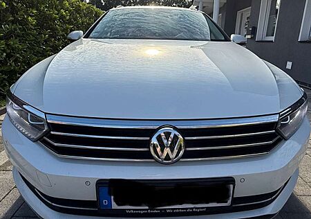 VW Passat Variant Volkswagen 2.0 Blue TDI DPF DSG Highline
