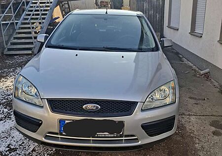 Ford Focus 1.8 Ghia