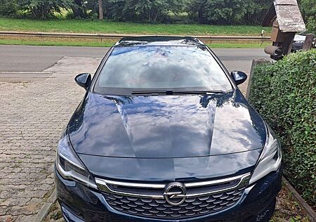 Opel Astra 1.6 D Start/Stop Sports Tourer Ultimate